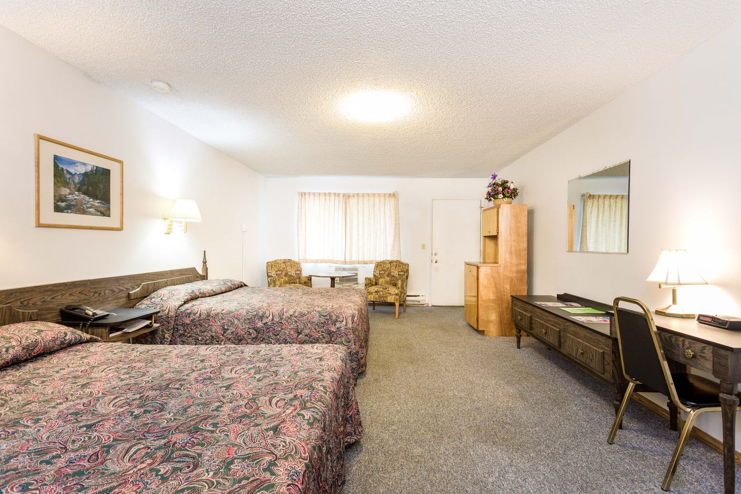 18 Main St SE, Ronan, MT 59864
